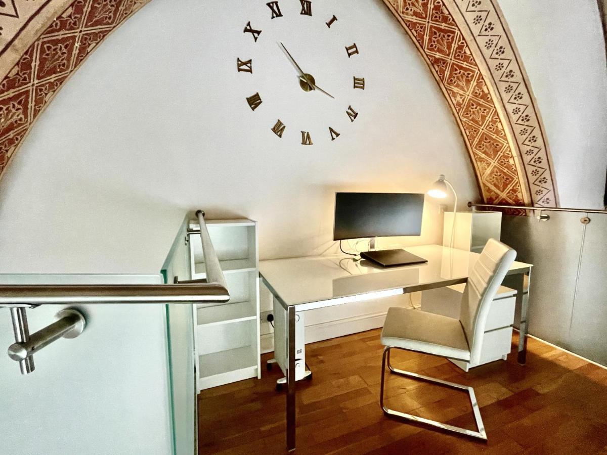 Rare 1-Bed Church Converted Apartment In London Luaran gambar